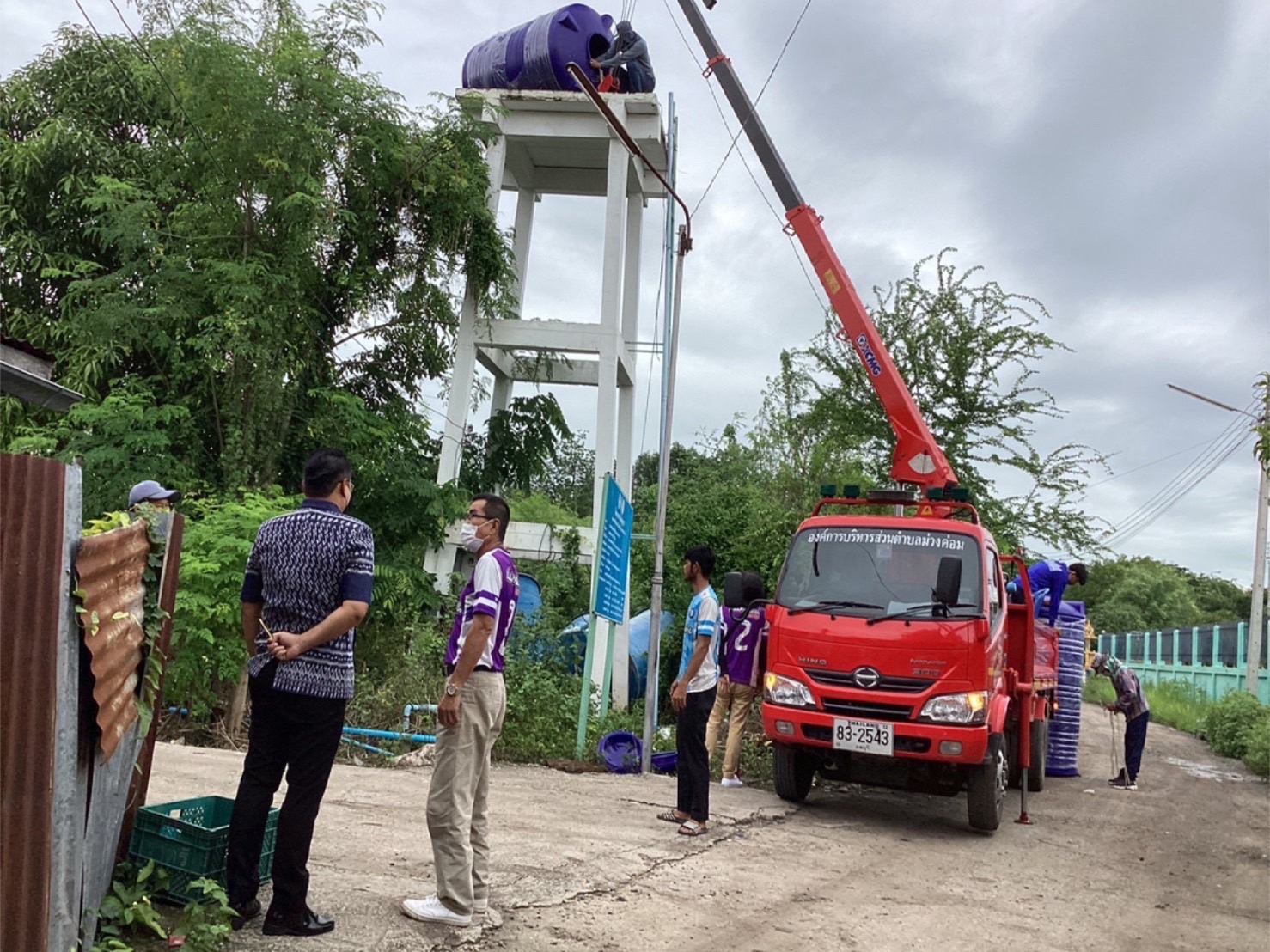 ลงพื้นที่สำรวจทีมงานป้องกันการฉีดวัคซีนพิษสุนัขบ้า และสำรวจการเปลื่ยนถังบรรจุน้ำ PVC